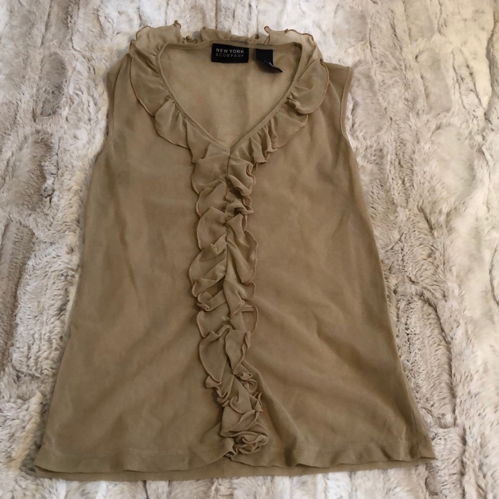 NY&C Sheer Top - Just add a Cami - Picture 1 of 4